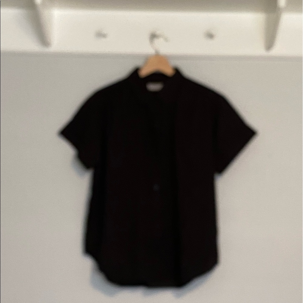 Everlane Square Air Shirt